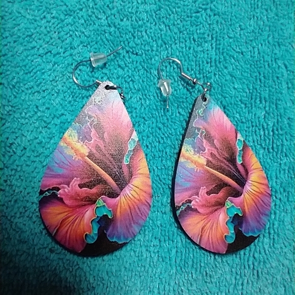 Cute multicolored colorful wire dangle earrings flower floral blue pink yellow - Picture 3 of 3